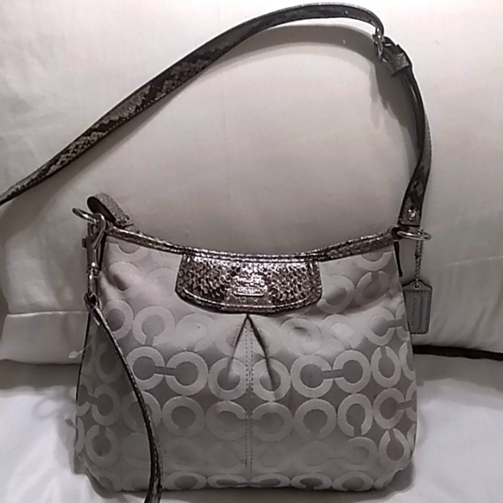 Gorgeous purse